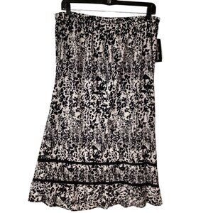 NWT Maggie Barnes Black & White Midi Skirt Woman's Size 1X -‎ 18/20